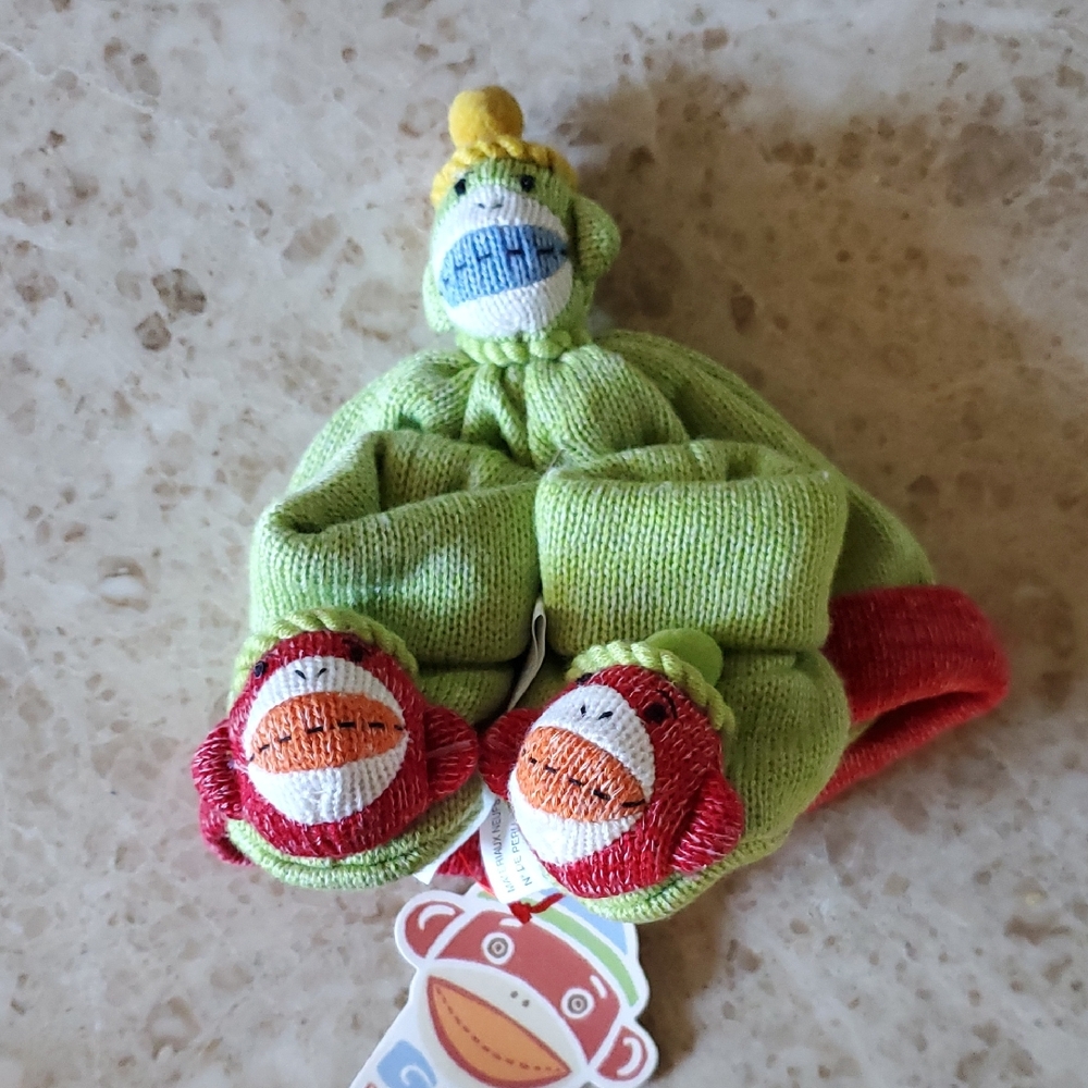 Monkeez Baby Collection Booties & Cap